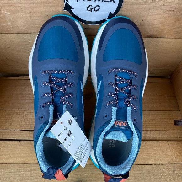 *SOLD* Women’s Adidas Response Trail X Sneakers - Picture 5 of 8